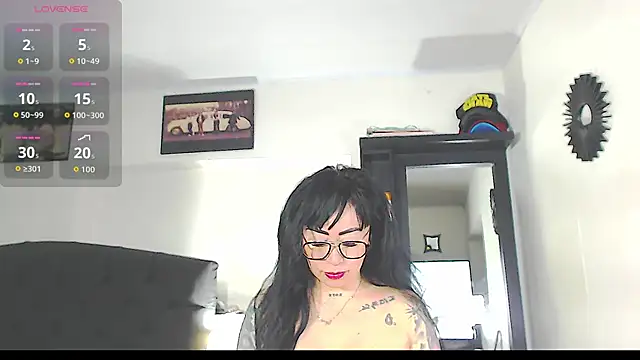 Vicky hotmilf online show from November 5, 11:10 am