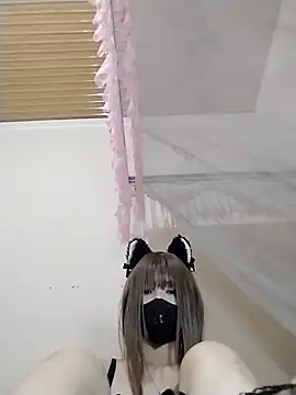 Snapshot of Helen69x chatting on February 6, 2:31 pm Helen69x online show from February 6, 2:31 pm