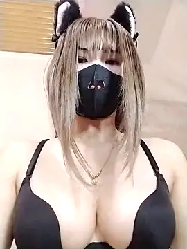 Snapshot of Helen69x chatting on February 14, 3:42 pm Helen69x online show from February 14, 3:42 pm