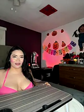 MyHoneyFrida online show from October 24, 3:58 am