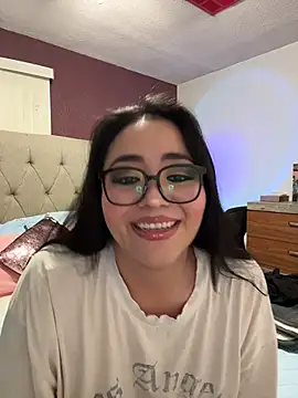 MyHoneyFrida online show from January 7, 4:26 am