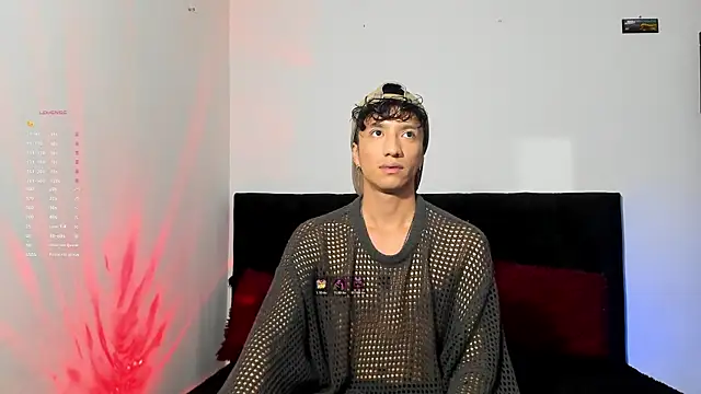 mhatias  online show from January 14, 1:55 am