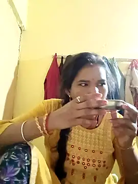 Snapshot of Jaya_Iyer chatting on February 21, 12:55 am Jaya Iyer online show from February 21, 12:55 am