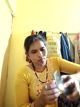 Snapshot of Jaya_Iyer chatting on February 25, 8:02 am Jaya Iyer online show from February 25, 8:02 am