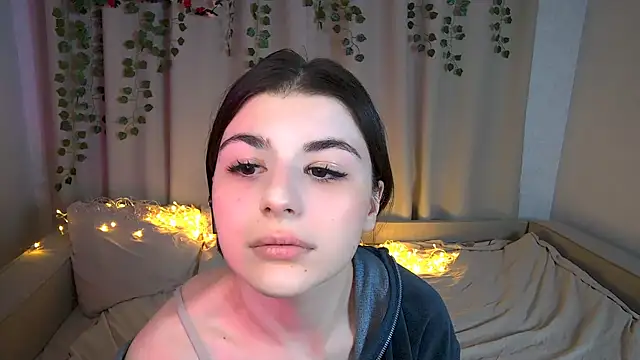 pyro flerrr online show from September 19, 6:52 pm