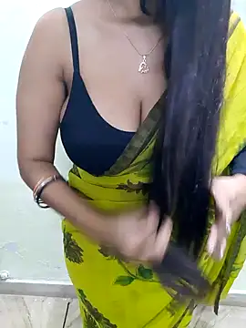 Snapshot of Sexy_Mal89 chatting on September 23, 8:12 pm Sexy Mal89 online show from September 23, 8:12 pm