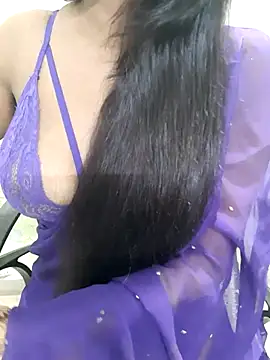 Snapshot of Sexy_Mal89 chatting on October 12, 6:40 pm Sexy Mal89 online show from October 12, 6:40 pm