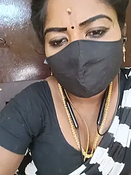 Snapshot of tamilammukuttyy chatting on July 24, 3:04 am tamilammukuttyy online show from July 24, 3:04 am