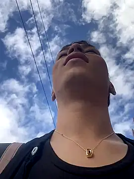 Snapshot of Thiago_blsd chatting on September 25, 6:55 pm Thiago blsd online show from September 25, 6:55 pm