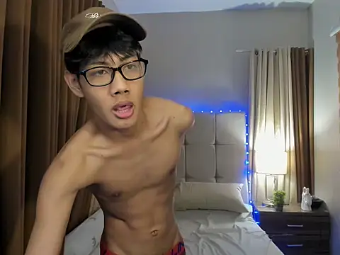 fucking hot2 online show from September 21, 9:33 am