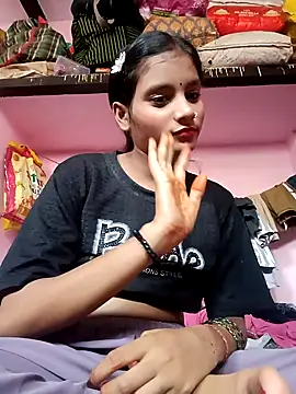 Snapshot of Hot_Mayra_ chatting on September 17, 5:20 am Hot Mayra online show from September 17, 5:20 am