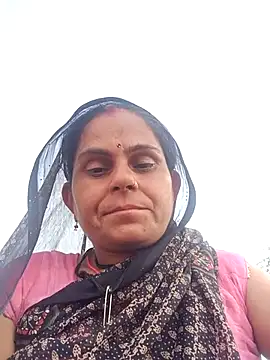 Snapshot of Hot_rachnasexy chatting on April 25, 3:20 am Hot rachnasexy online show from April 25, 3:20 am