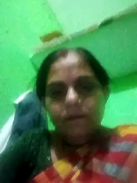 Snapshot of Hot_rachnasexy chatting on April 28, 5:40 pm Hot rachnasexy online show from April 28, 5:40 pm