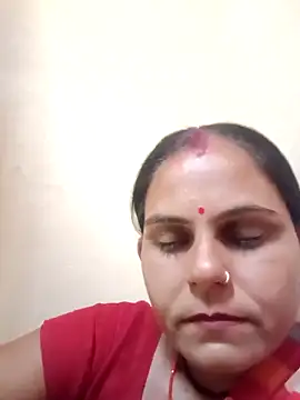 Snapshot of Hot_rachnasexy chatting on May 10, 1:44 am Hot rachnasexy online show from May 10, 1:44 am