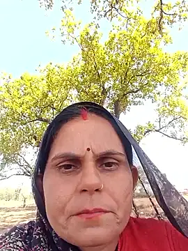 Snapshot of Hot_rachnasexy chatting on May 21, 4:52 am Hot rachnasexy online show from May 21, 4:52 am