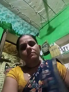 Snapshot of Hot_rachnasexy chatting on June 9, 4:51 pm Hot rachnasexy online show from June 9, 4:51 pm