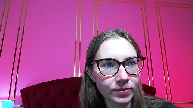 JessieJuss online show from April 13, 5:07 pm