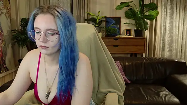 Snapshot of EtherealElysium chatting on September 17, 8:43 pm EtherealElysium online show from September 17, 8:43 pm