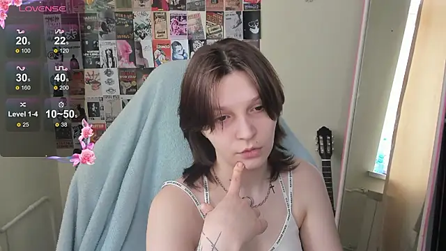 AudreyyKim online show from March 6, 8:33 am