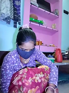 Snapshot of Bebo_Sweety143 chatting on November 9, 3:49 am Bebo Sweety143 online show from November 9, 3:49 am