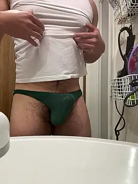 sukebegorilla online show from December 19, 8:05 pm