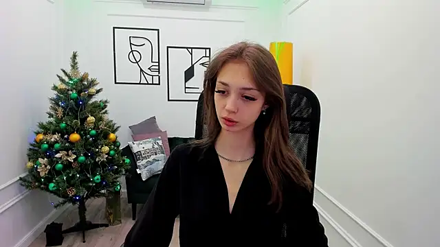 EmilyGraydis online show from January 12, 4:18 am