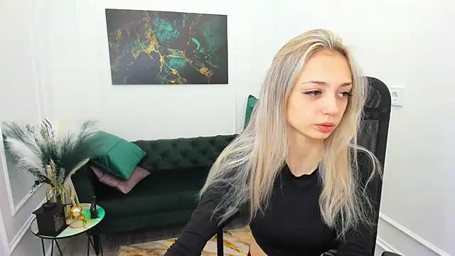 EmilyGraydis online show from February 28, 7:37 pm