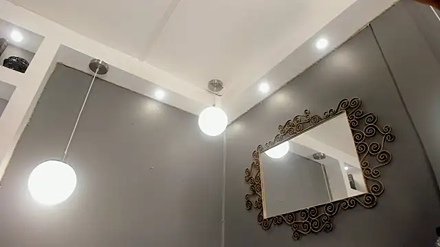 JessicaPlay online show from April 22, 1:01 pm