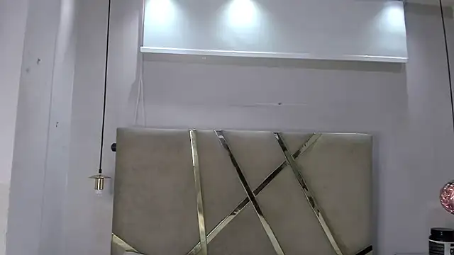 HunterHeat  online show from October 31, 1:01 pm