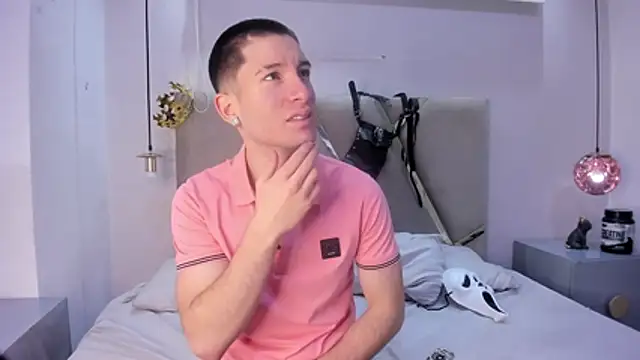 HunterHeat  online show from November 1, 11:45 am