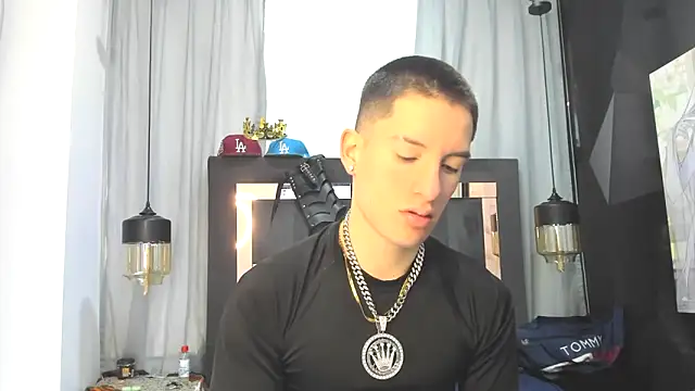 HunterHeat  online show from April 11, 12:53 pm