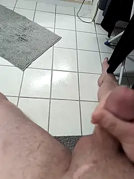 Snapshot of philipxxx chatting on October 3, 3:36 am philipxxx online show from October 3, 3:36 am