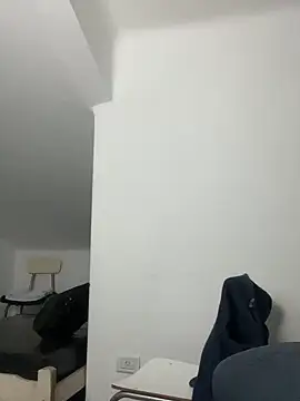 Snapshot of ferluvely chatting on September 24, 2:48 am ferluvely online show from September 24, 2:48 am