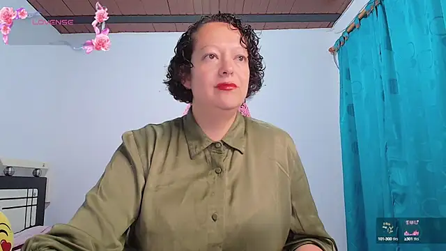 Snapshot of Miss_Oriana chatting on October 7, 2:47 pm Miss Oriana online show from October 7, 2:47 pm