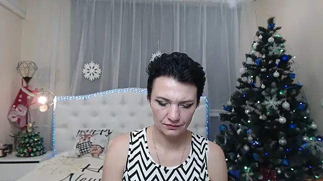 AvaSaturnian online show from November 29, 12:08 pm