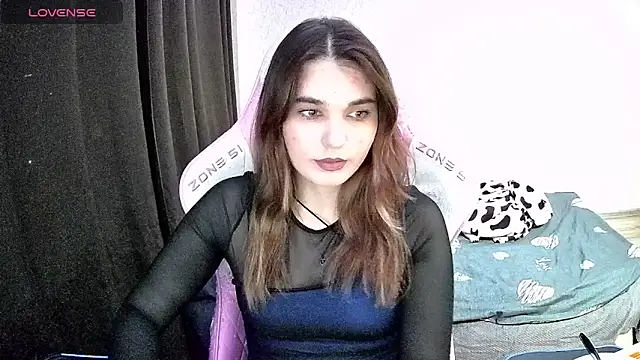 Kris Moss online show from December 22, 10:07 pm