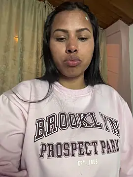 Michluxe 69 online show from March 19, 3:32 am