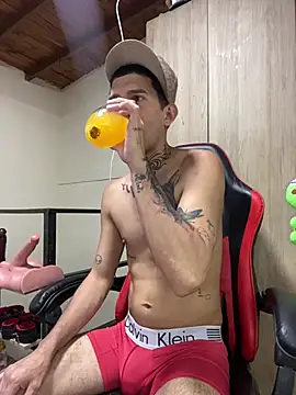 dilan abraham12 online show from April 6, 10:38 am