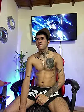 Snapshot of dilan_abraham12 chatting on May 14, 7:48 am dilan abraham12 online show from May 14, 7:48 am