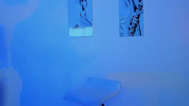 Roseaurora online show from November 5, 7:36 pm