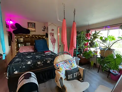 kinkycanner online show from April 9, 1:16 am