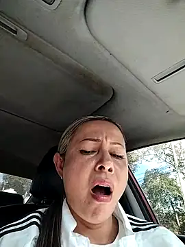 Madisson-04  online show from November 22, 7:02 pm