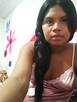 Snapshot of julietta1453 chatting on February 17, 1:18 pm julietta1453 online show from February 17, 1:18 pm