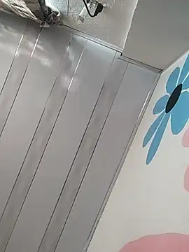 Snapshot of julietta1453 chatting on February 19, 2:46 pm julietta1453 online show from February 19, 2:46 pm