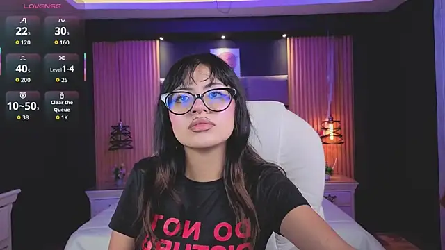 AlanaWalker9 online show from February 18, 3:46 am