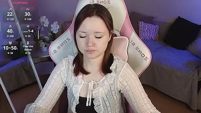 Sweetie Hope online show from March 5, 4:36 pm