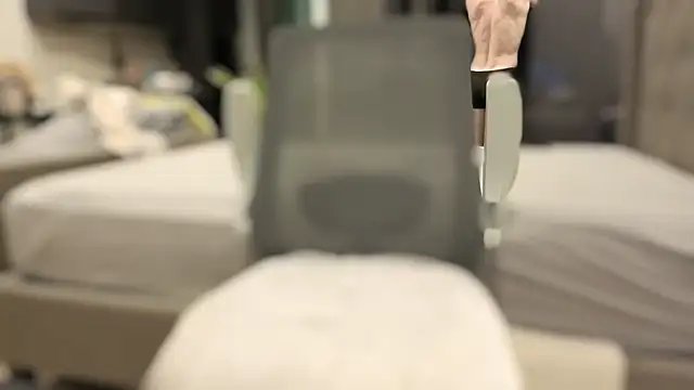 squidbot3000 online show from October 22, 10:09 pm