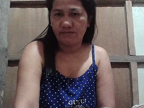 hotmama 063 online show from March 3, 8:48 pm