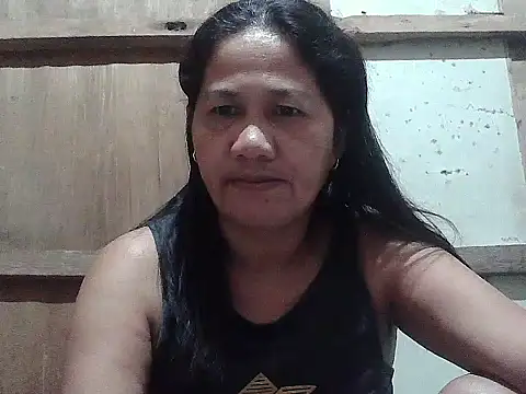 hotmama 063 online show from March 23, 9:30 pm