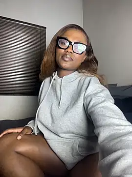 Moonzy77 online show from February 15, 9:11 pm